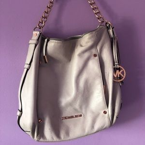 Michael kors tote